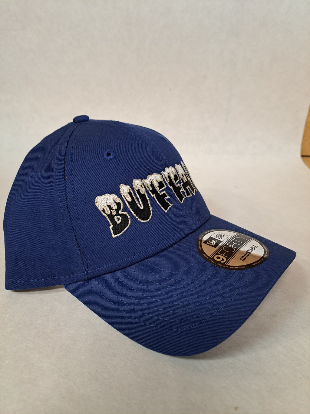 Snow Topped Buffalo Logo on Blue 9forty