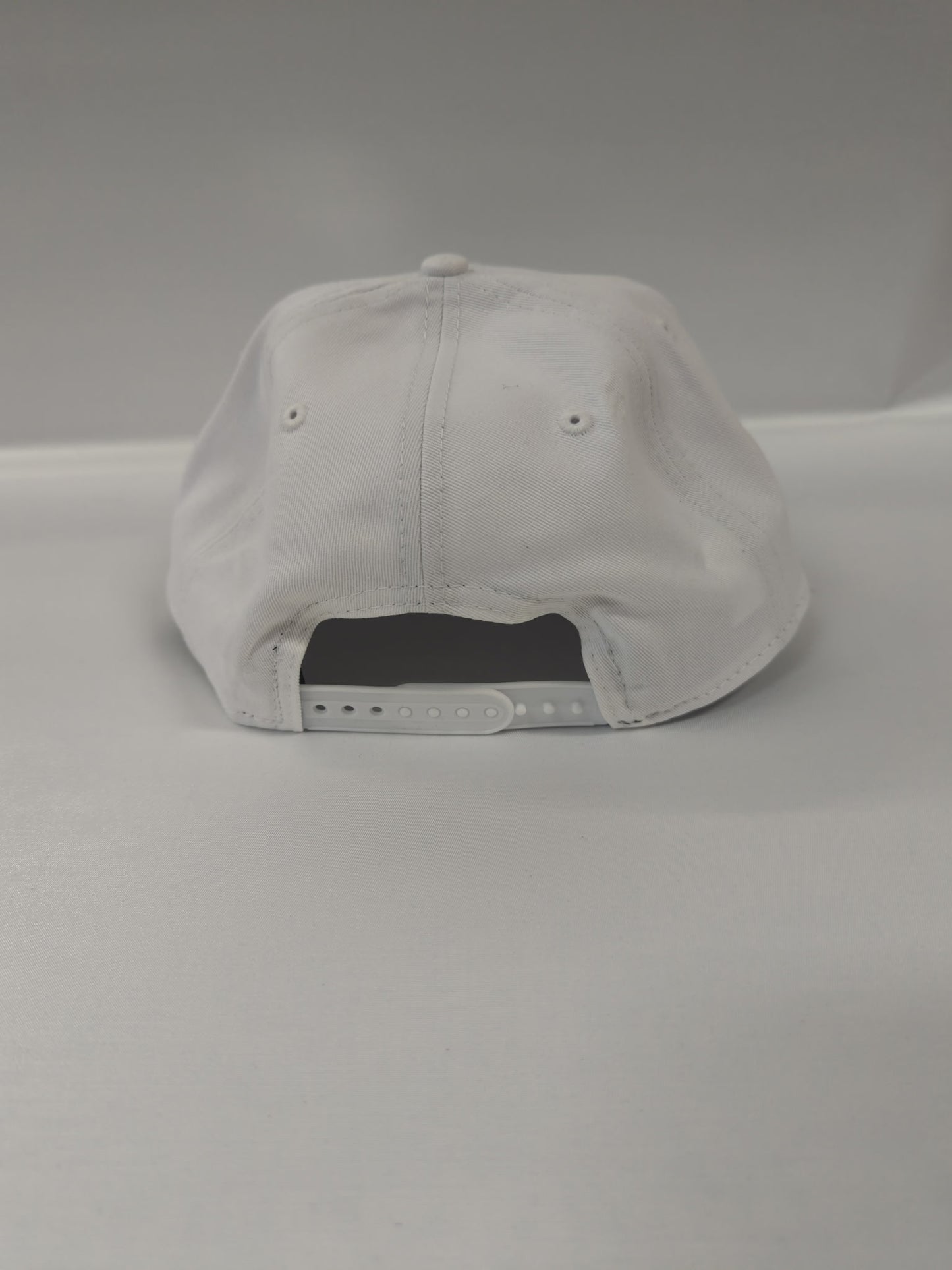 Black Buffalo on White 9fifty